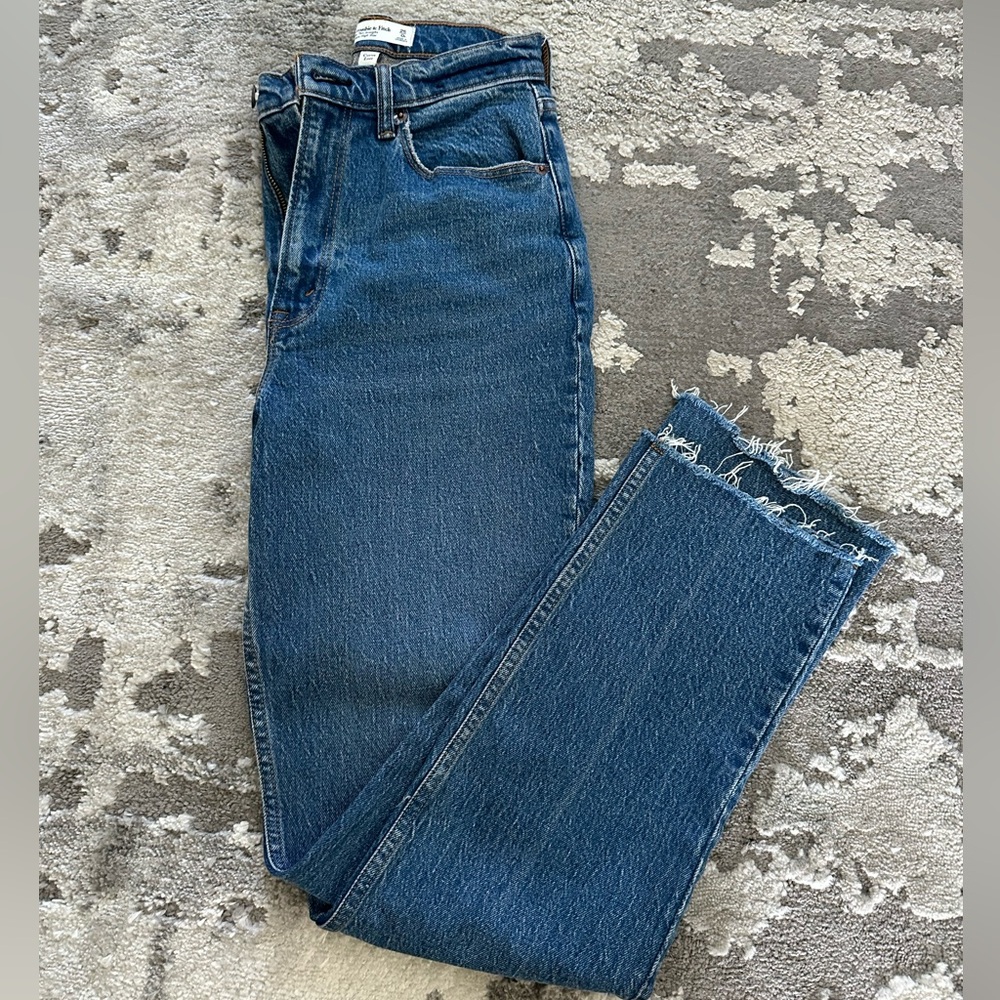 Abercrombie the 90s straight ultra high rise